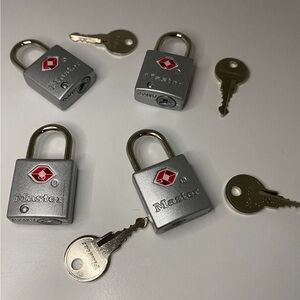 Master Lock Mini 4 Count NEW